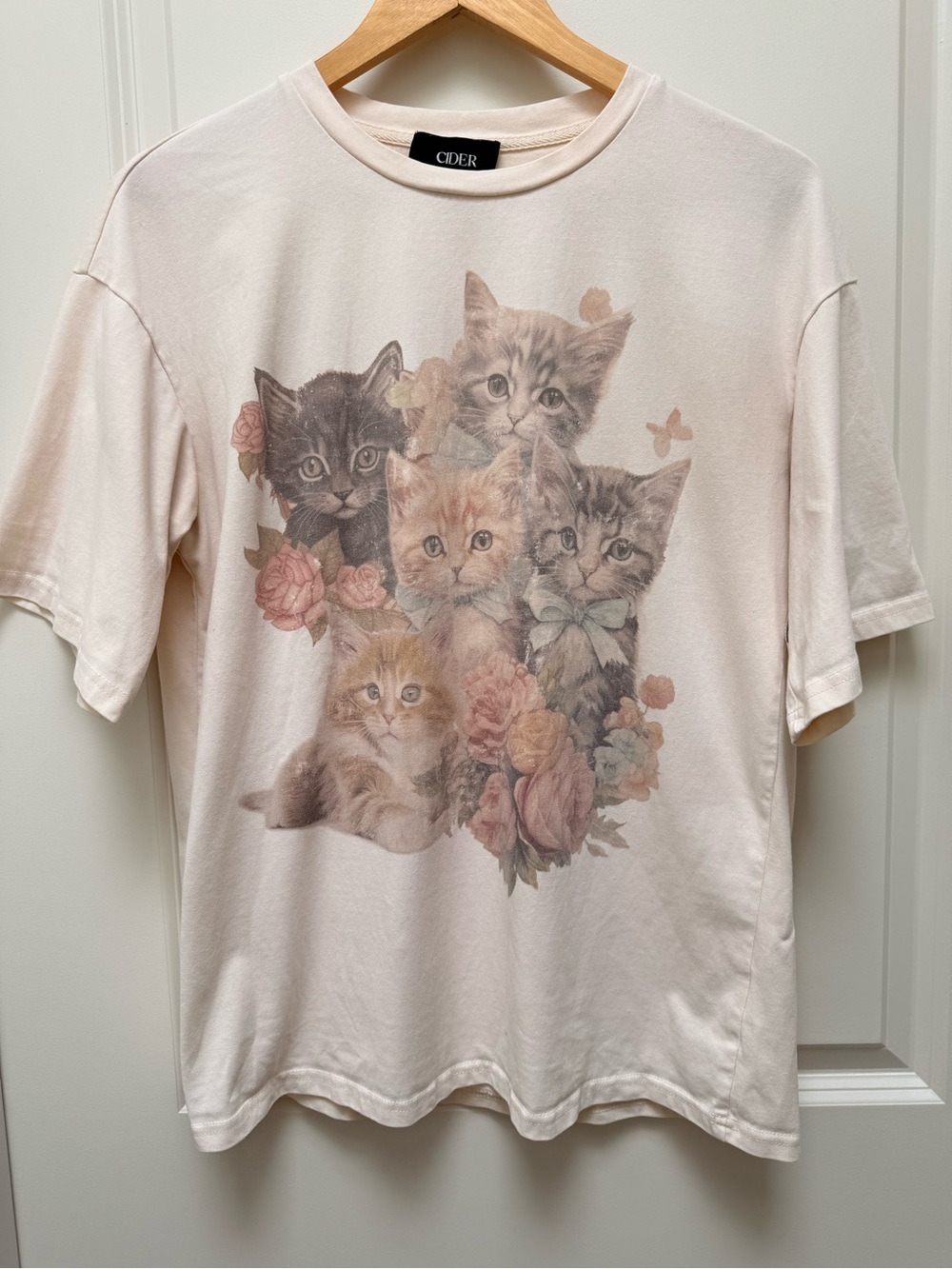 Cider Oversized Cats T-Shirt Size S